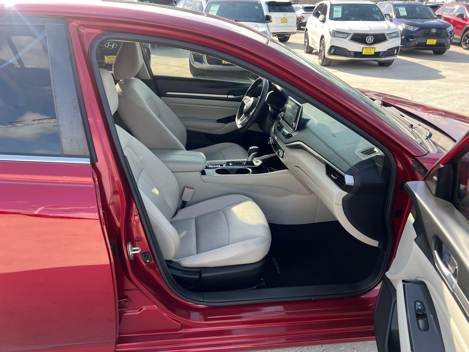 2021 Nissan Altima 2.5 SV