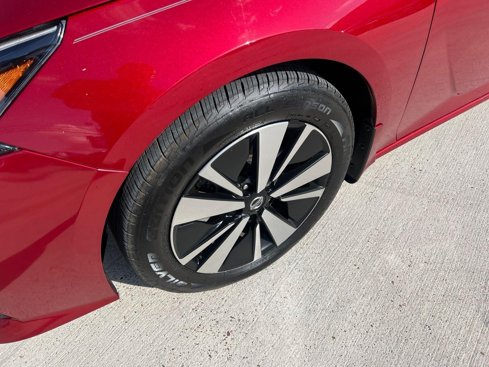 2021 Nissan Altima 2.5 SV