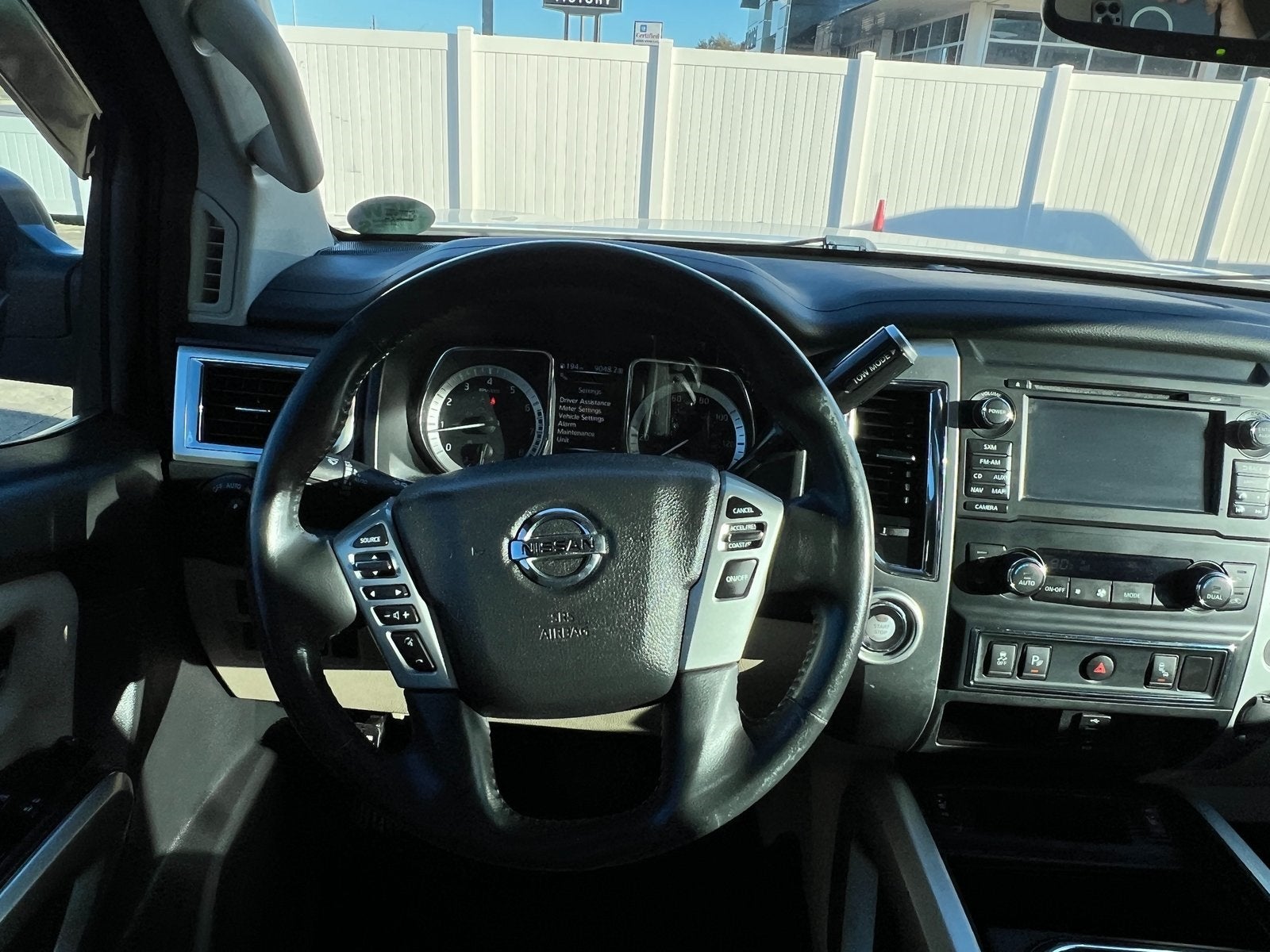 2017 Nissan Titan SV