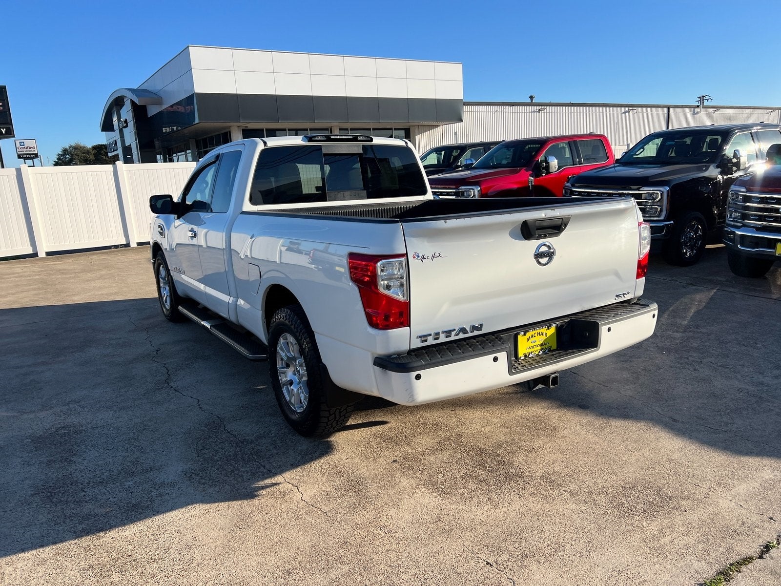 2017 Nissan Titan SV