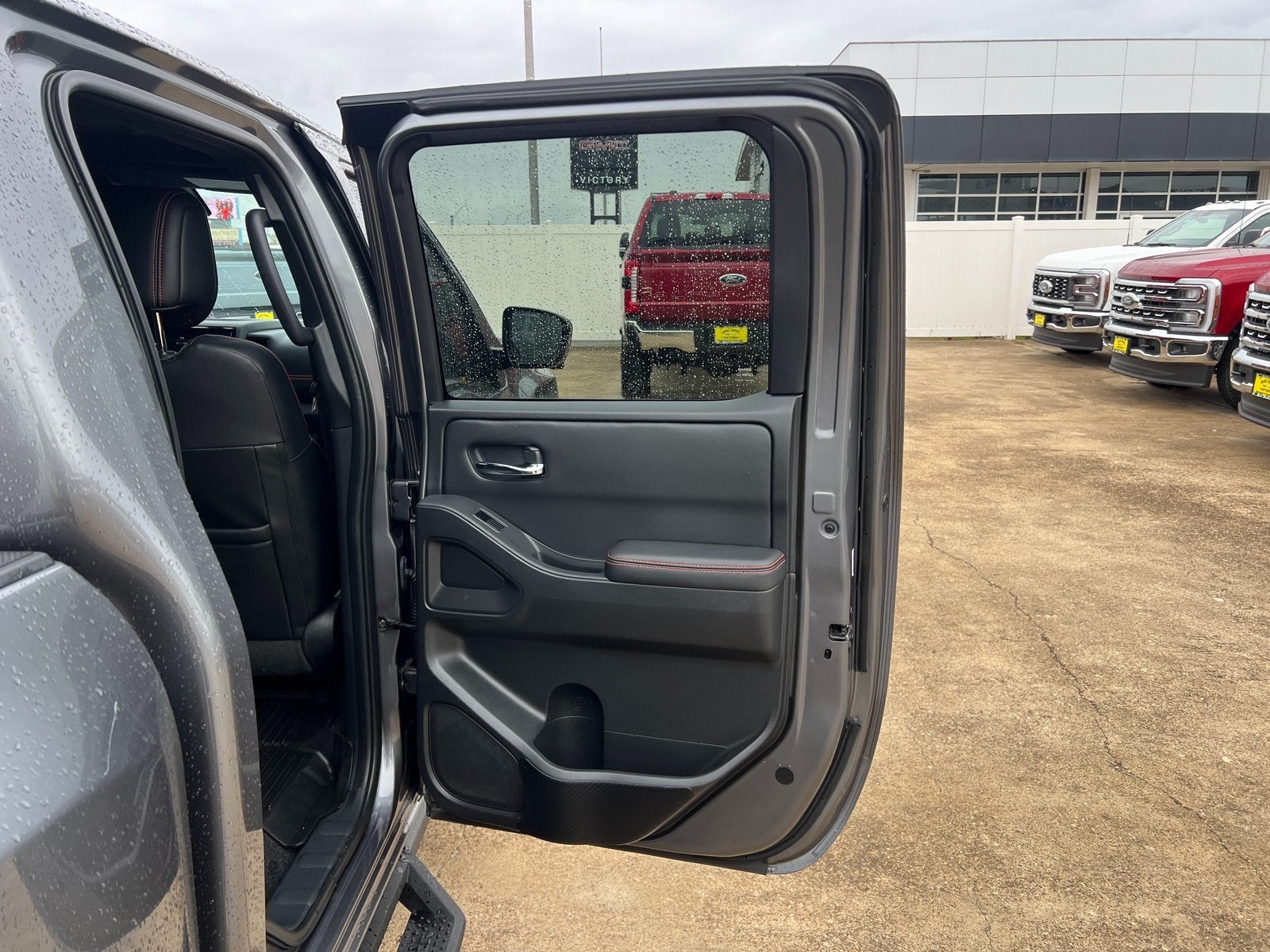 2024 Nissan Frontier PRO-X