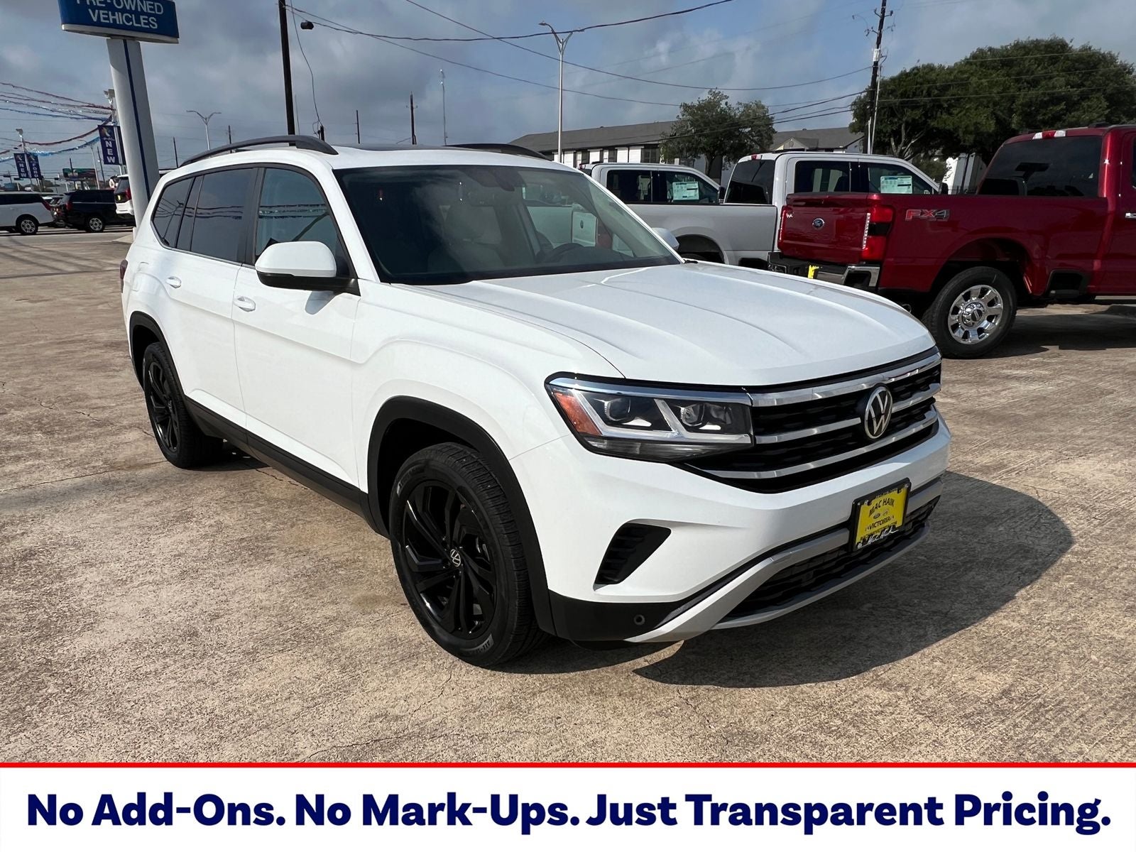 2022 Volkswagen Atlas 3.6L SE w/Tech's photo
