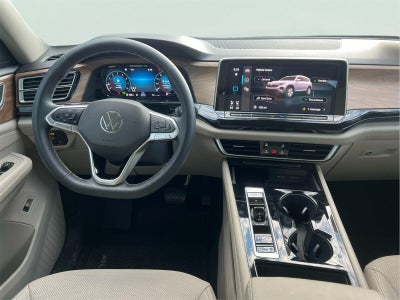 2024 Volkswagen Atlas 2.0T SE w/Technology