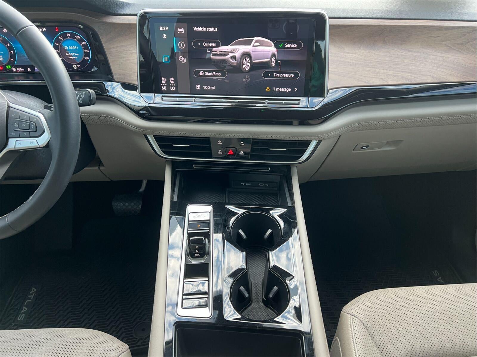 2024 Volkswagen Atlas 2.0T SE w/Technology
