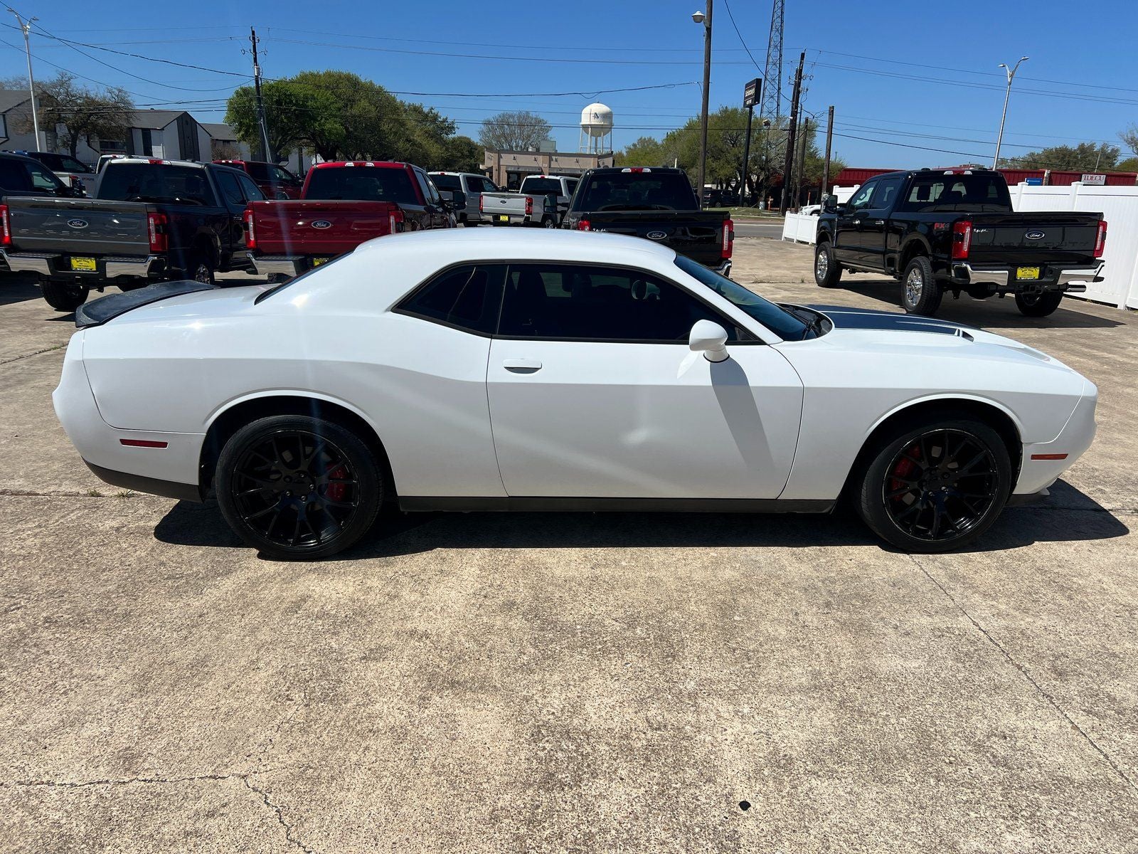 Used 2016 Dodge Challenger SXT with VIN 2C3CDZAG2GH280256 for sale in Victoria, TX
