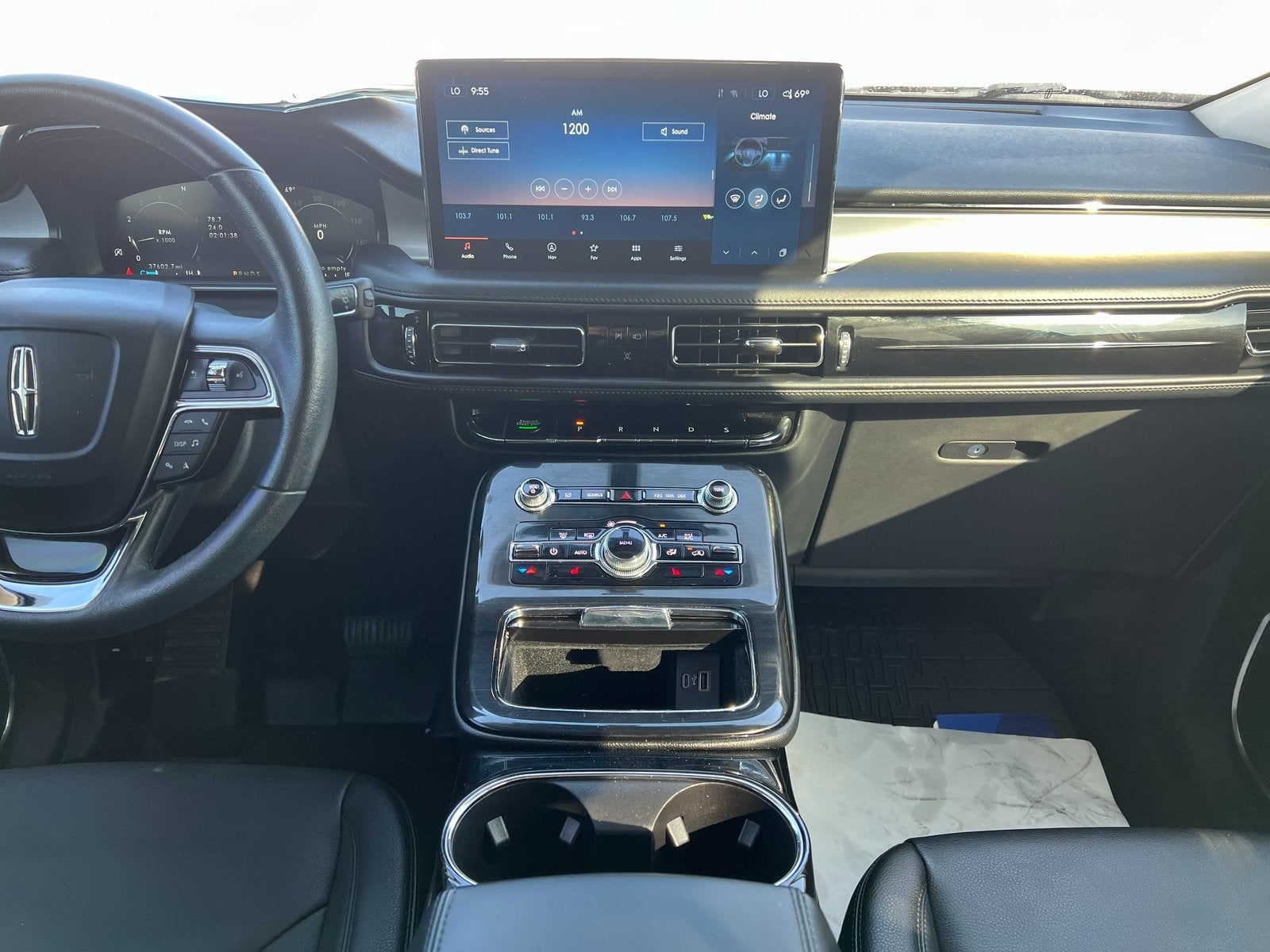 2023 Lincoln Nautilus Standard