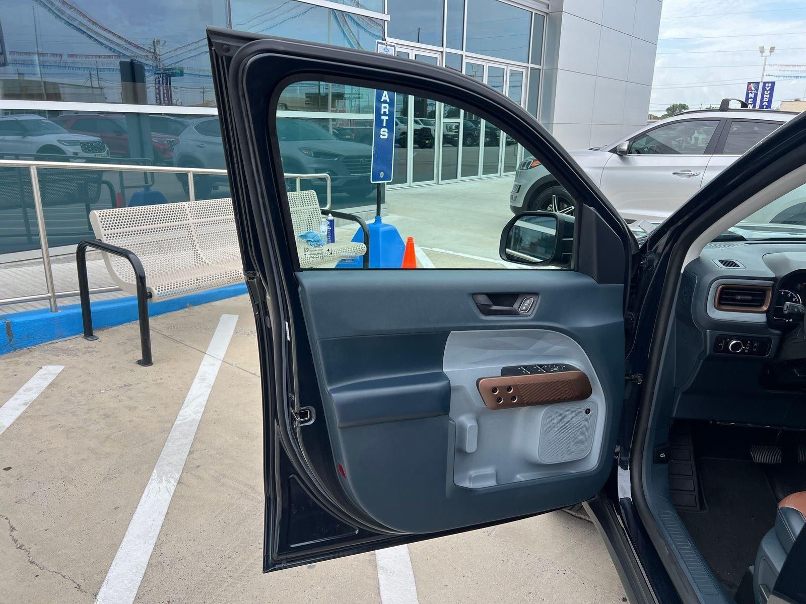 2023 Ford Maverick LARIAT