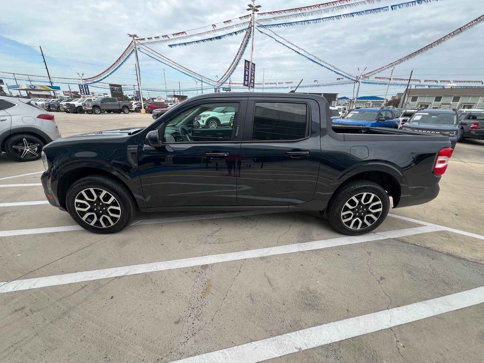 2023 Ford Maverick LARIAT