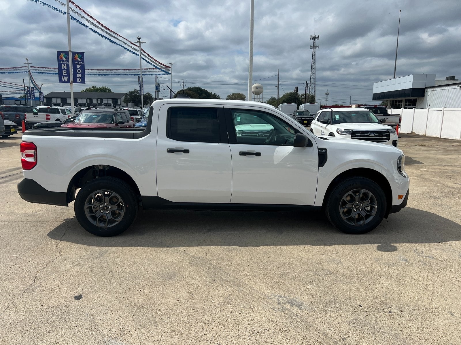 2025 Ford Maverick XLT