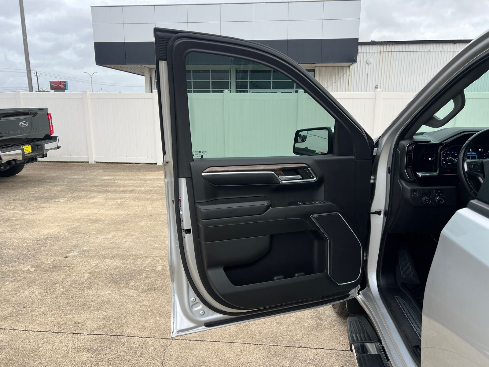 2022 Chevrolet Silverado 1500 LT LT1