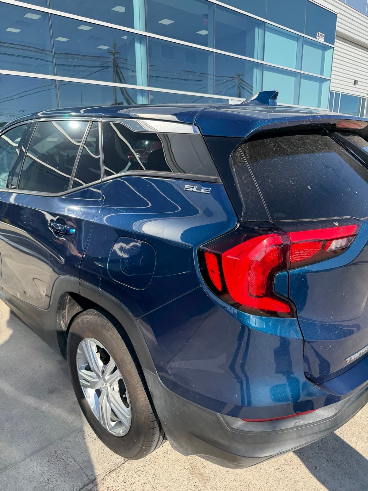 2020 GMC Terrain SLE