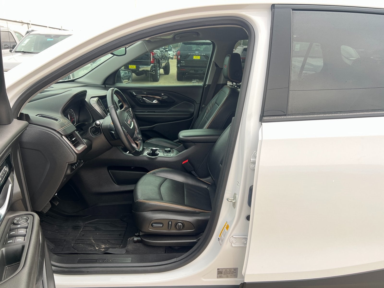 2023 GMC Terrain AT4