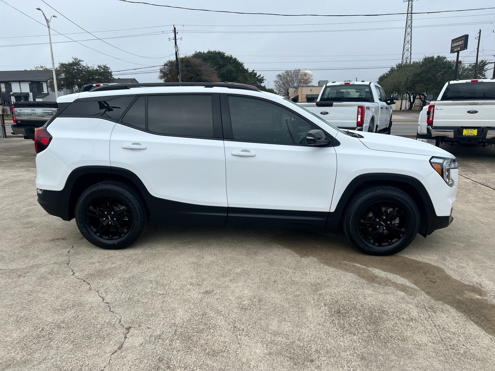 2023 GMC Terrain AT4