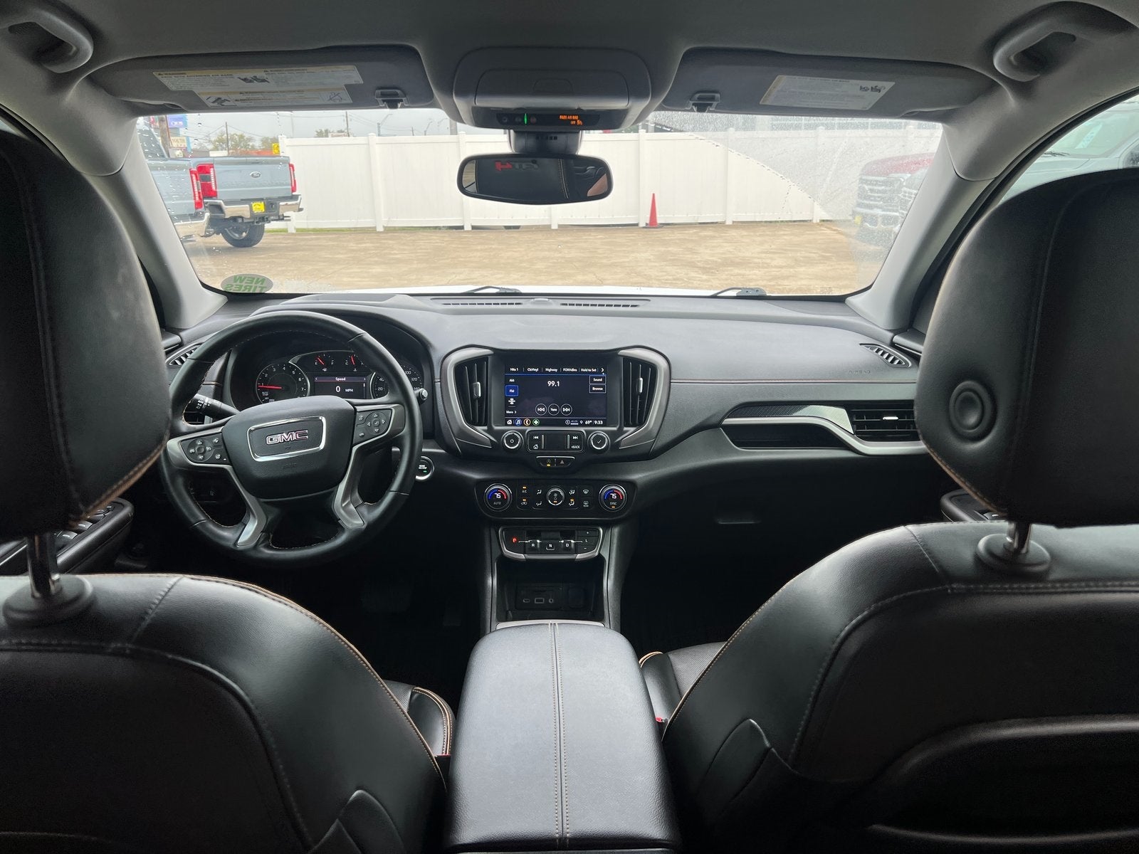 2023 GMC Terrain AT4