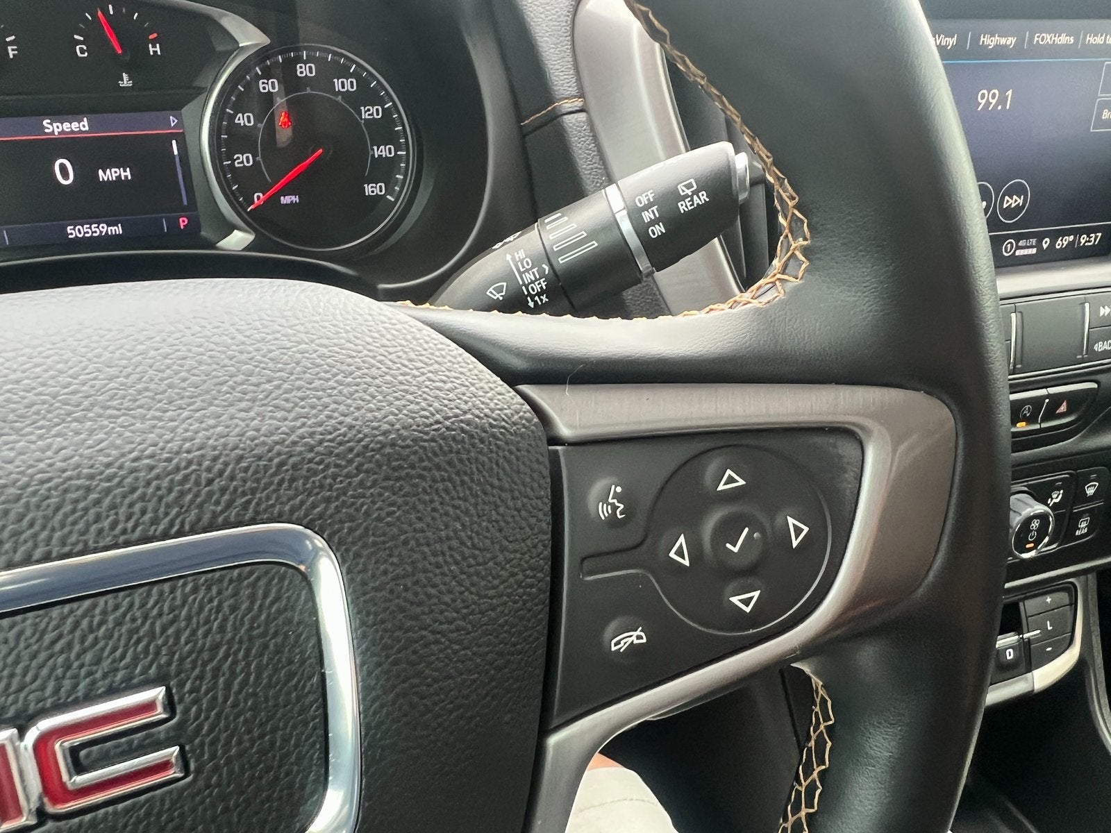 2023 GMC Terrain AT4