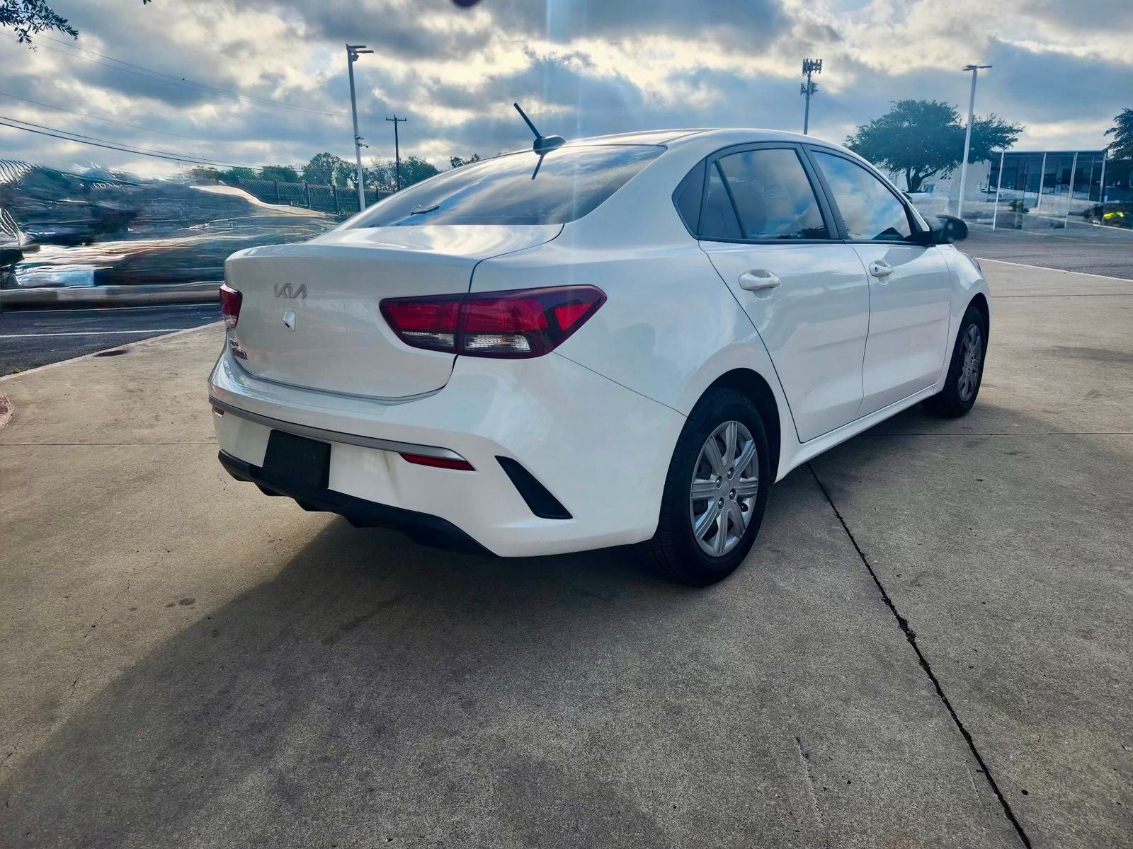 2023 Kia Rio LX