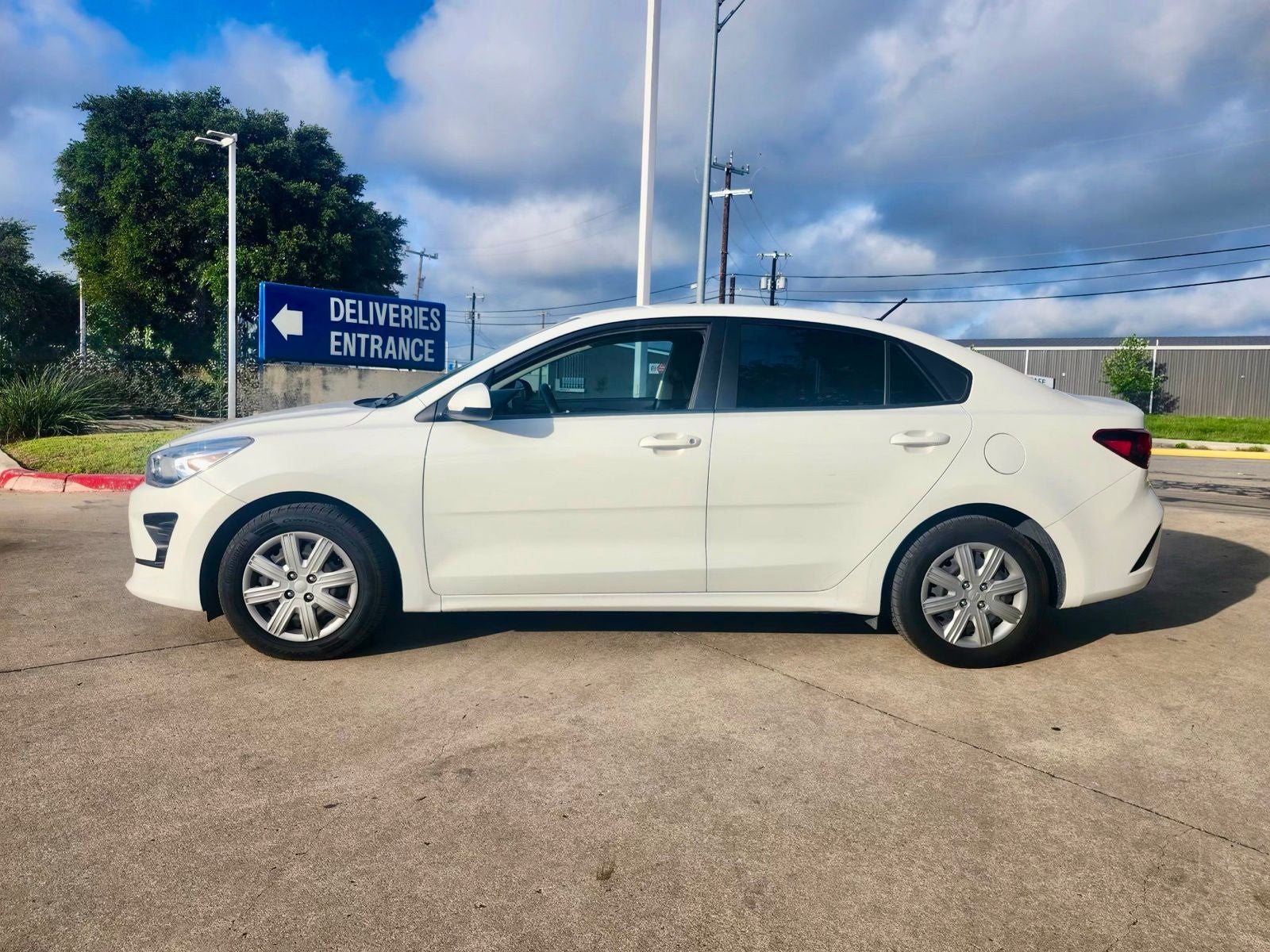 2023 Kia Rio LX