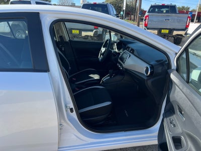 2022 Nissan Versa 1.6 SV