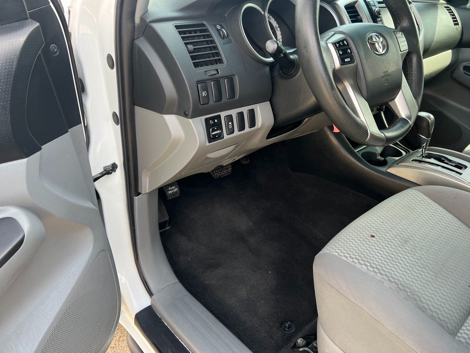 2013 Toyota Tacoma PreRunner V6