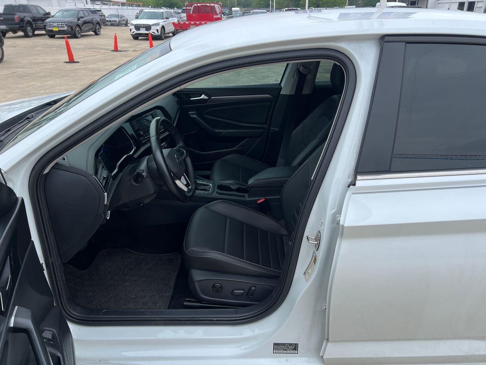 2023 Volkswagen Jetta 1.5T SE