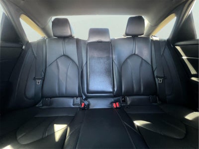 2022 Toyota Avalon XLE