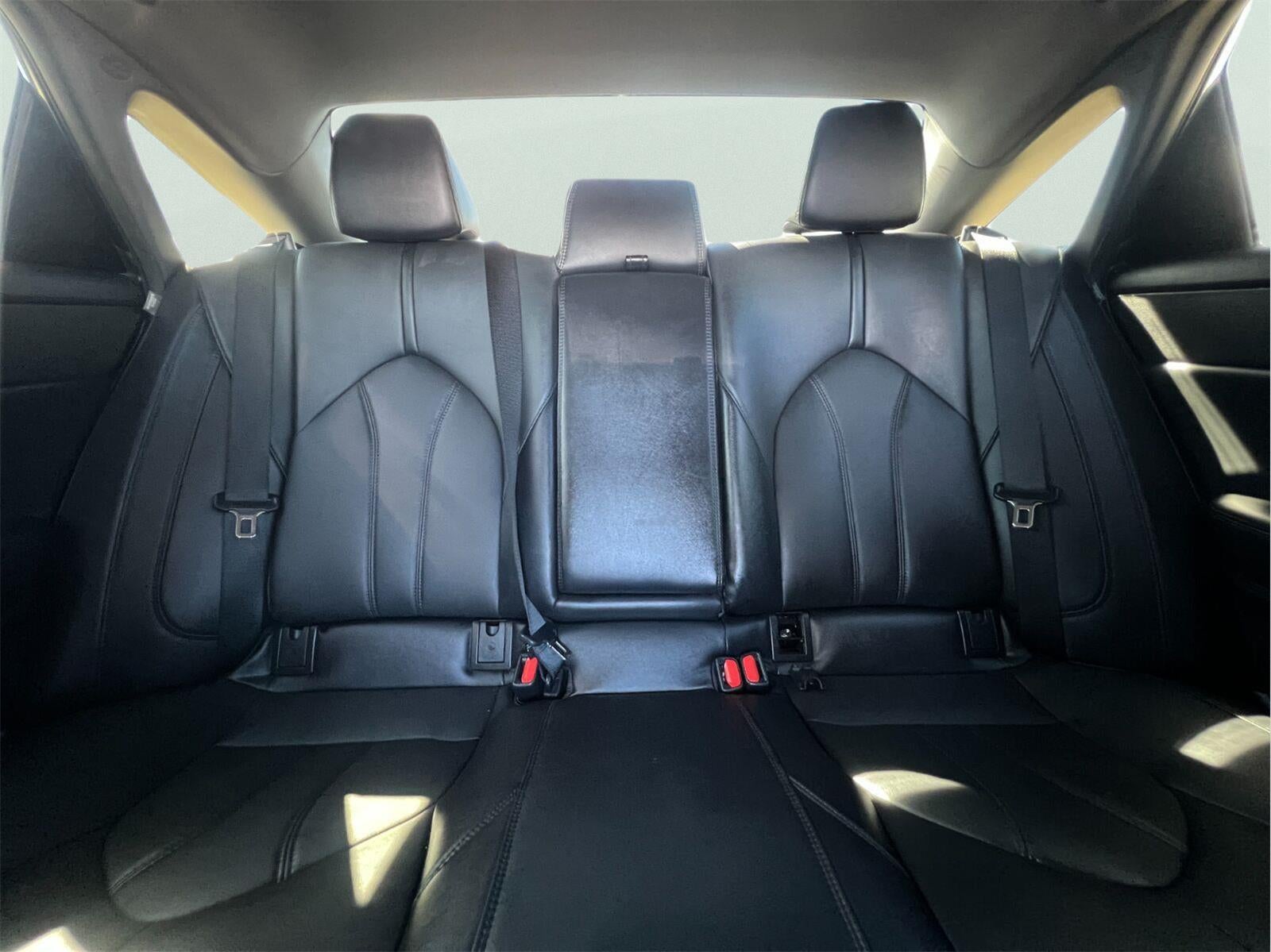 2022 Toyota Avalon XLE