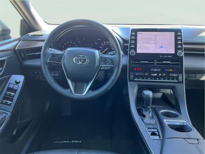 2022 Toyota Avalon XLE