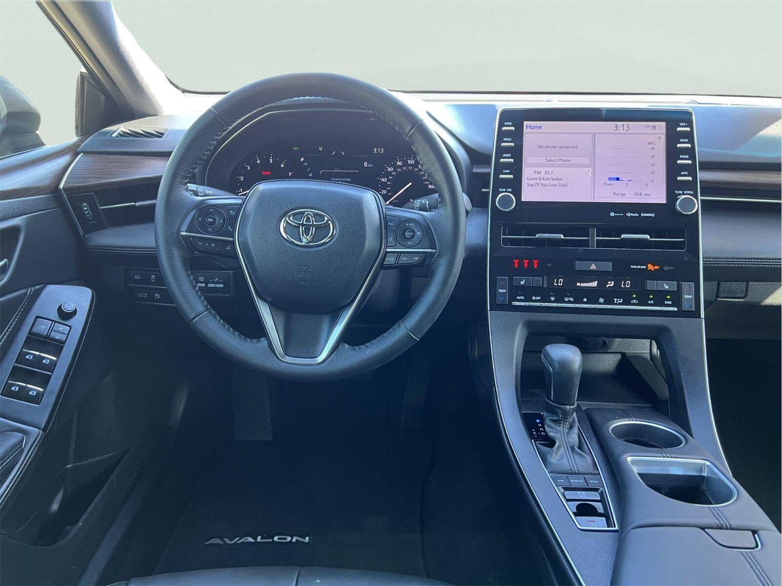 2022 Toyota Avalon XLE