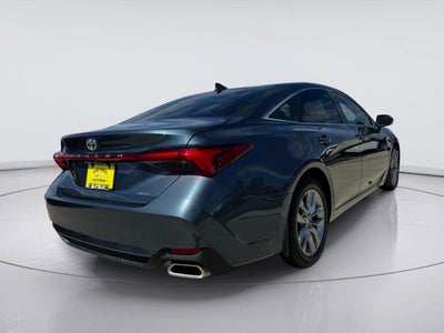 2022 Toyota Avalon XLE