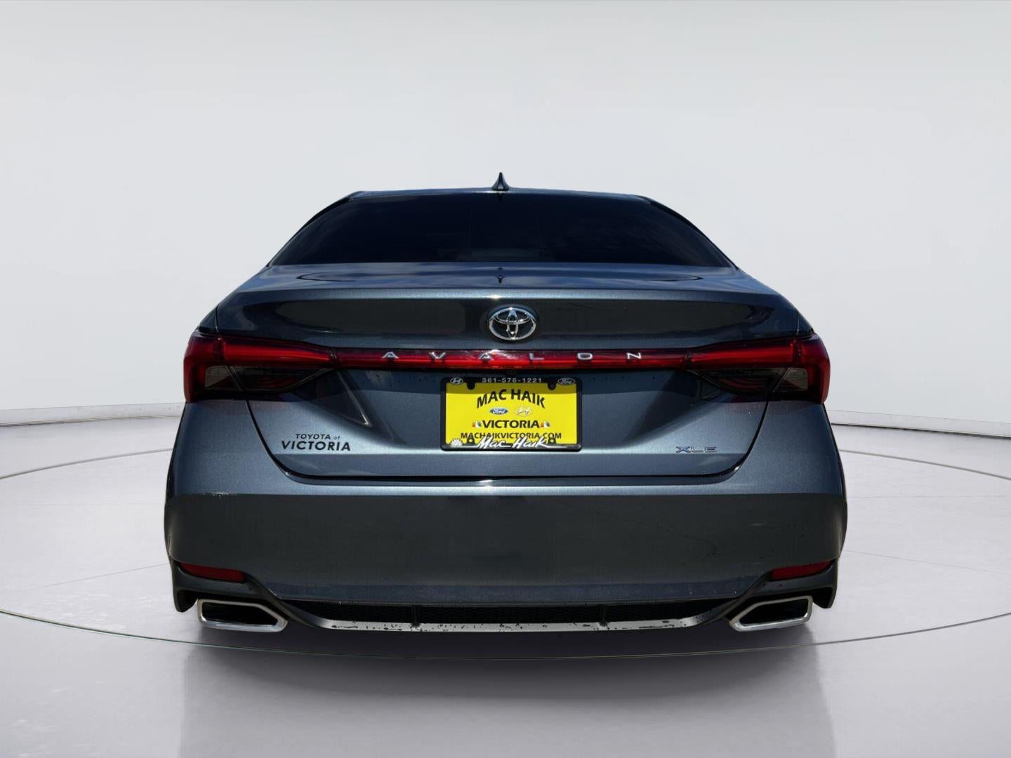 2022 Toyota Avalon XLE