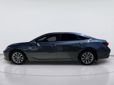 2022 Toyota Avalon XLE