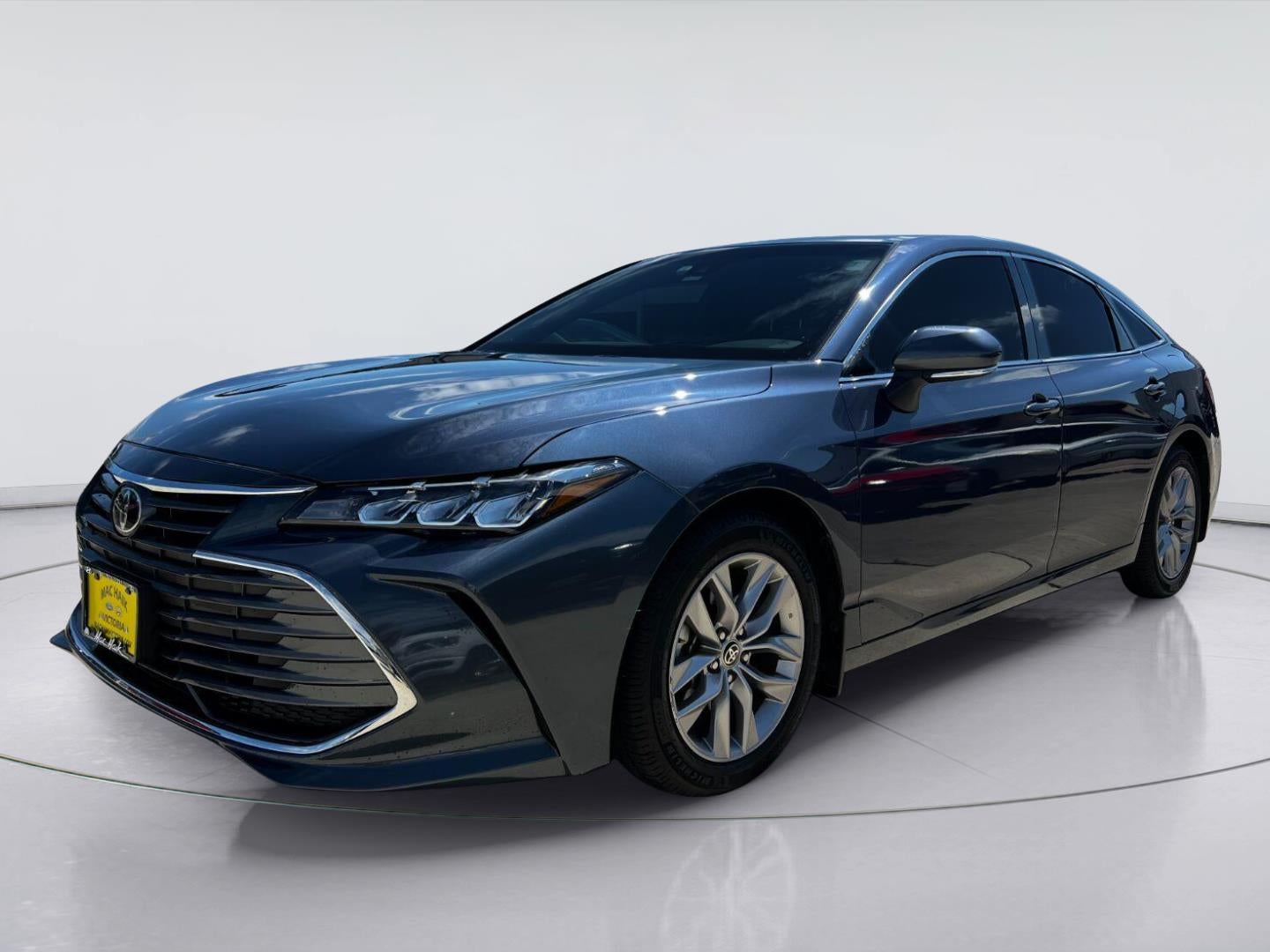 2022 Toyota Avalon XLE