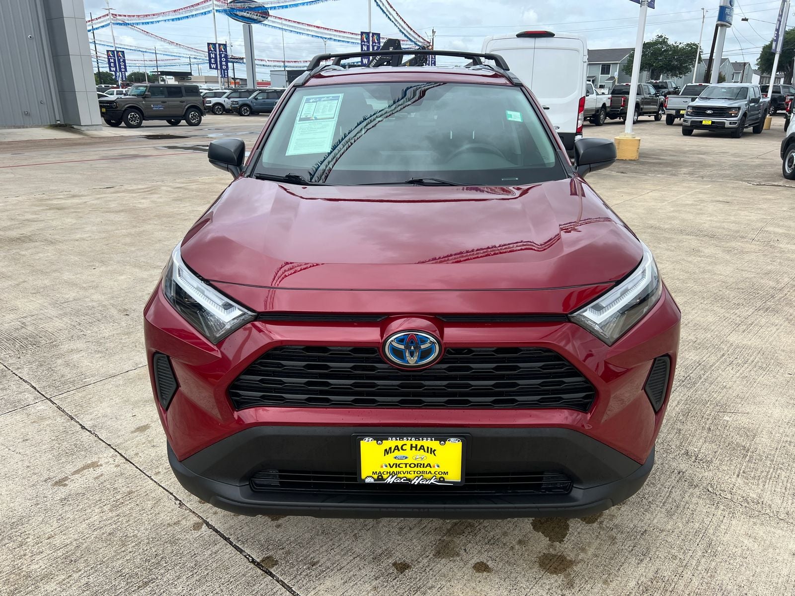 2024 Toyota RAV4 Hybrid LE