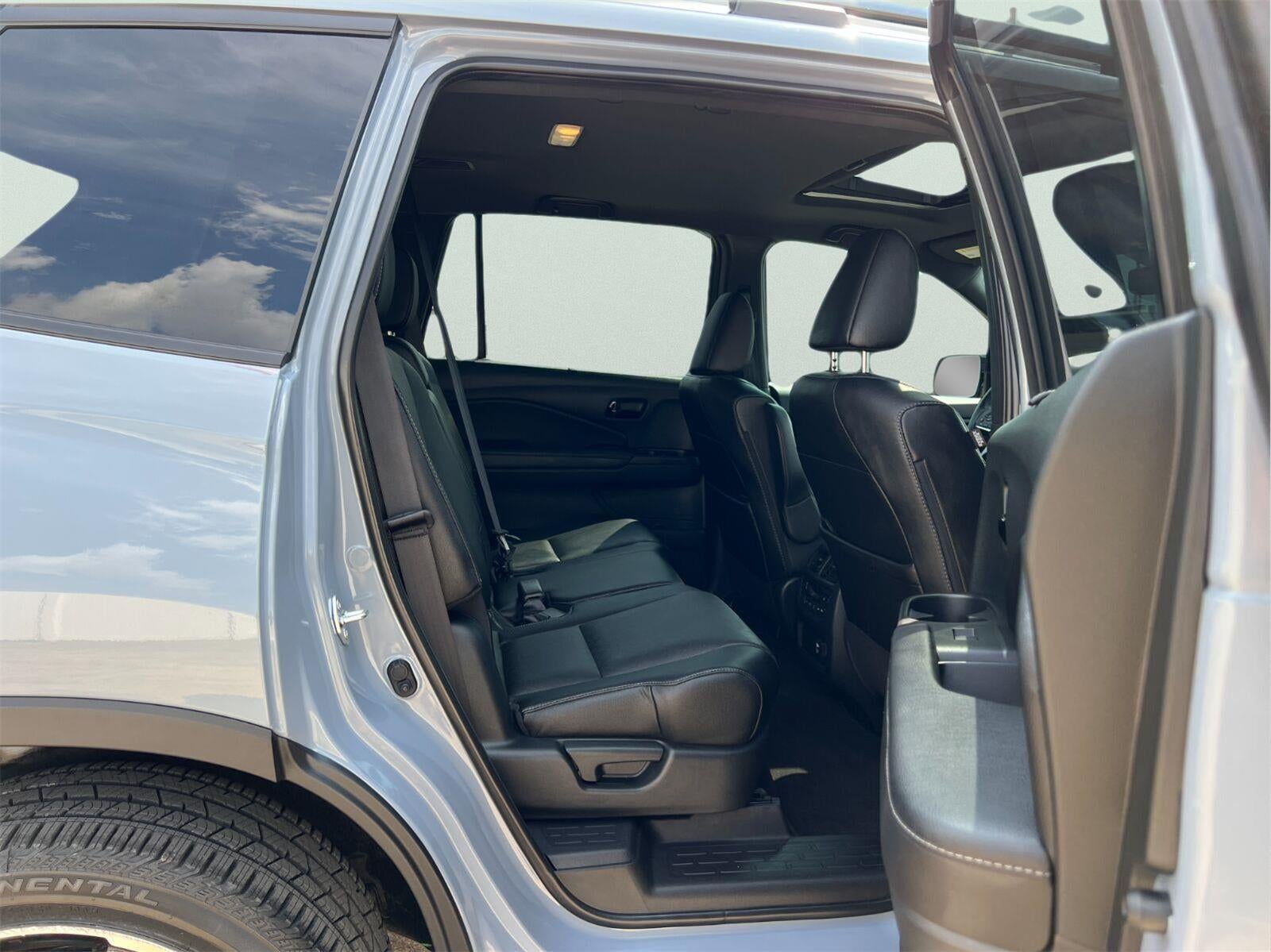 2023 Honda Passport Elite