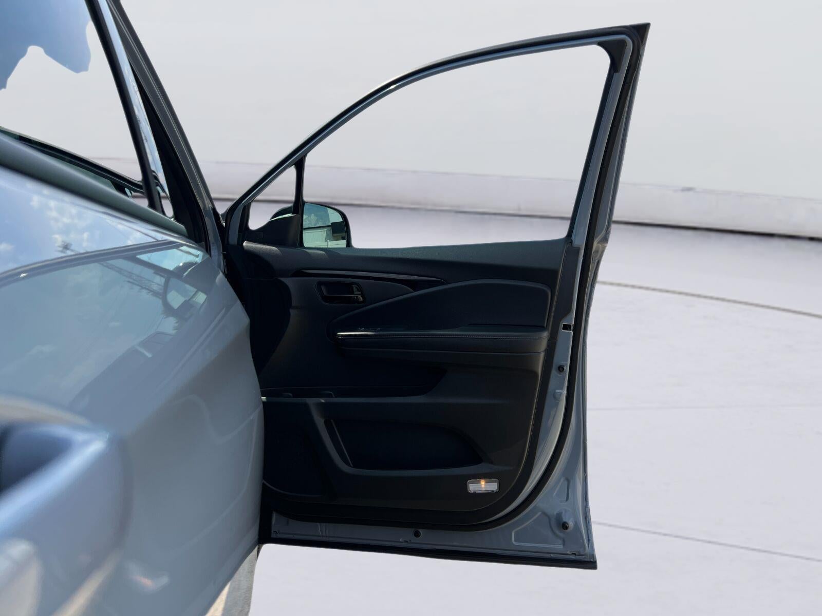2023 Honda Passport Elite