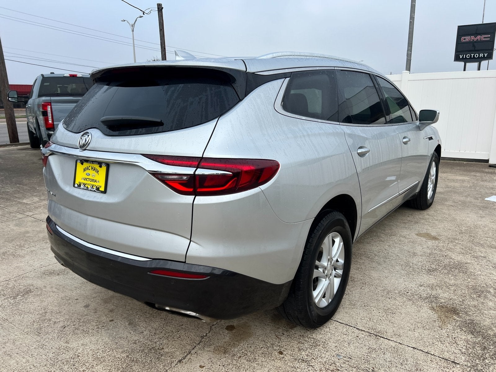 2020 Buick Enclave Essence
