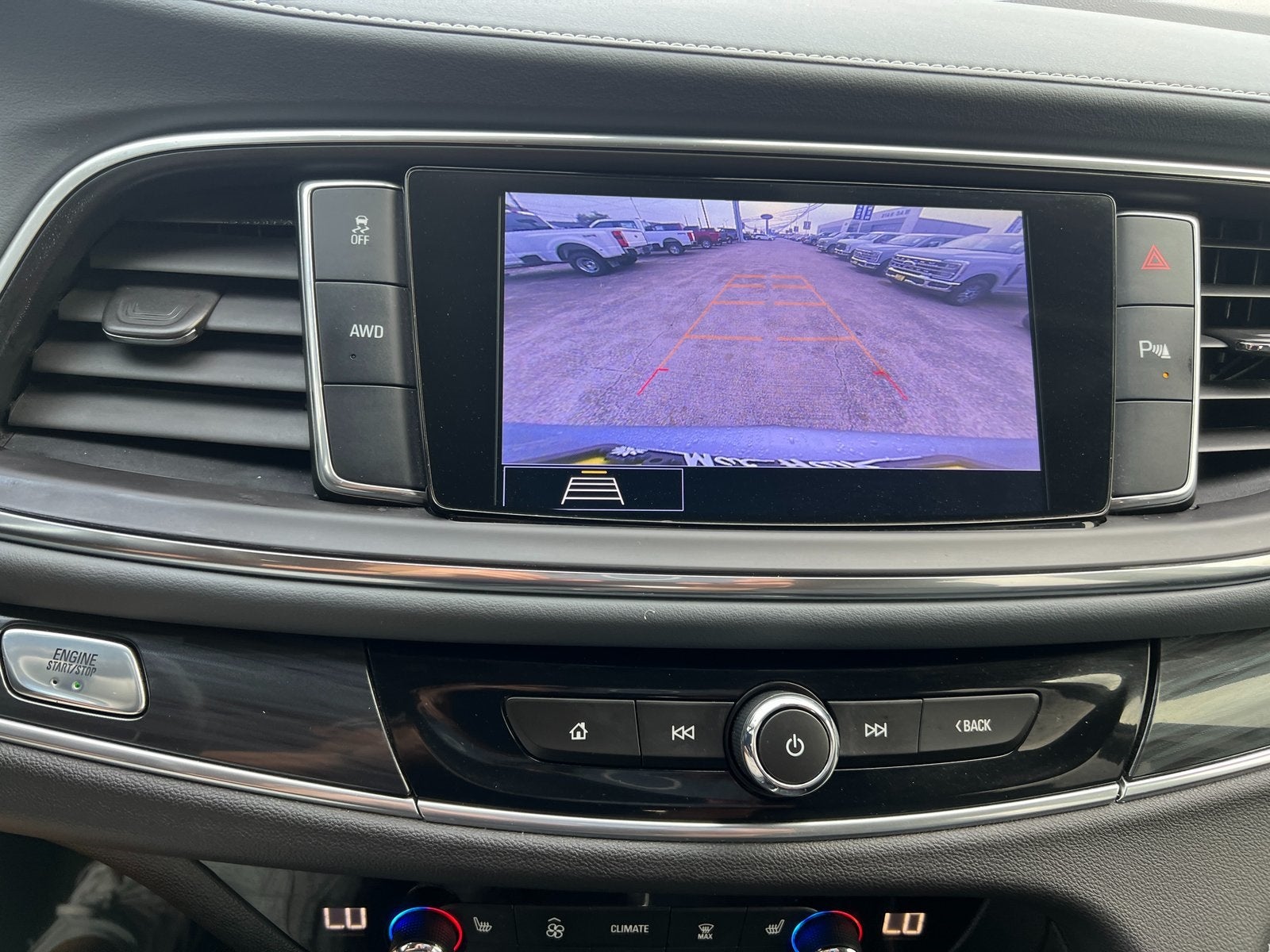 2020 Buick Enclave Essence