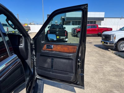 2017 Lincoln Navigator Select