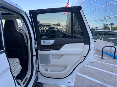 2024 Lincoln Navigator Black Label