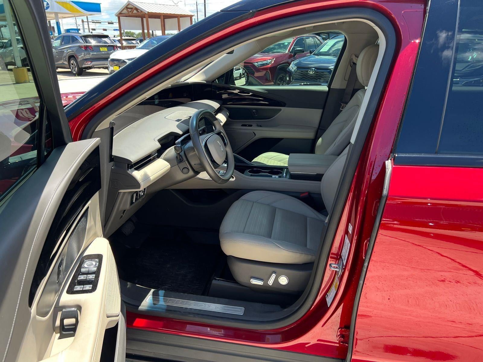 2024 Lincoln Nautilus Reserve