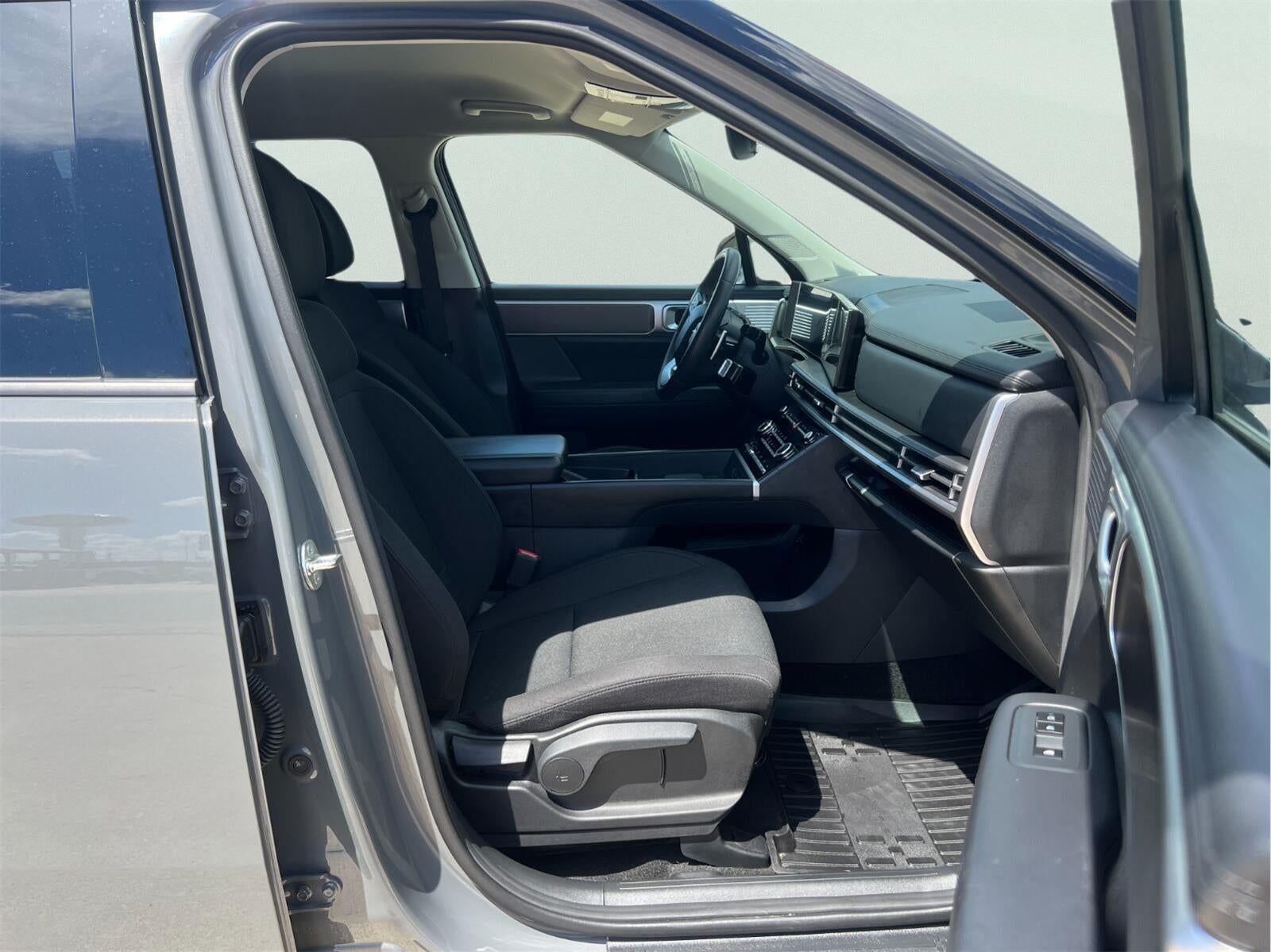2024 Hyundai Santa Fe SE