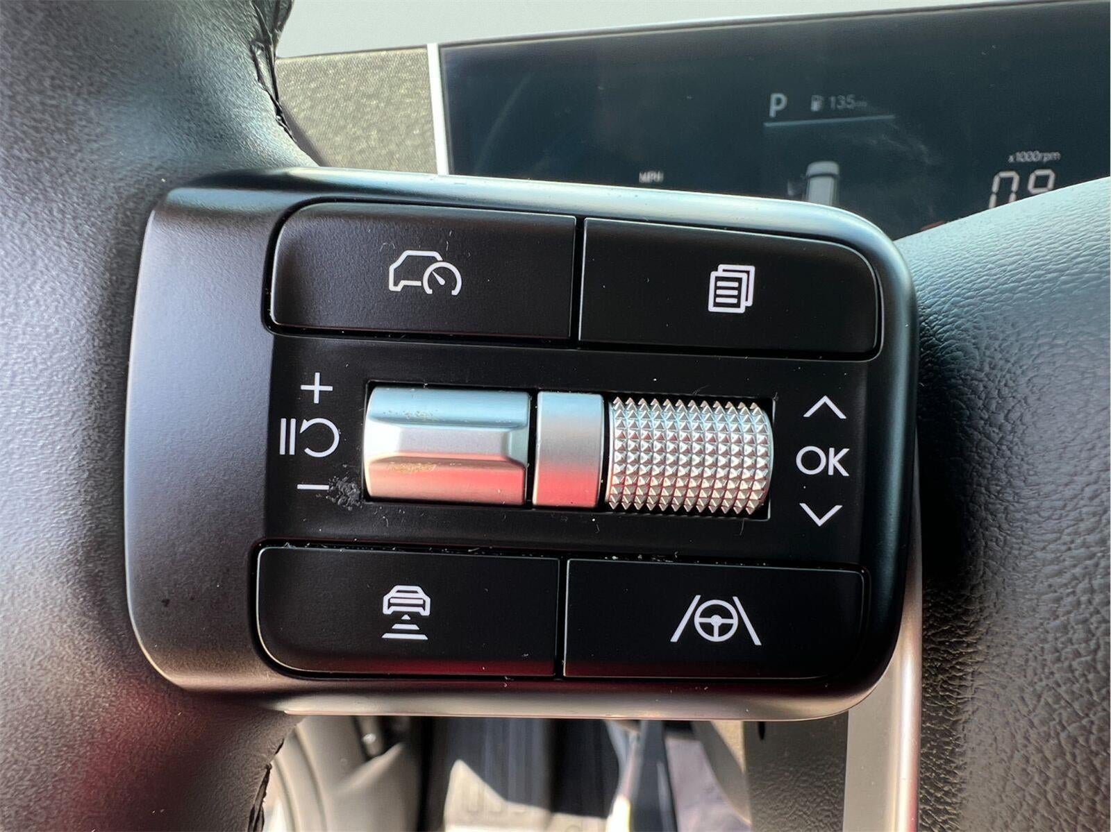 2024 Hyundai Santa Fe SE