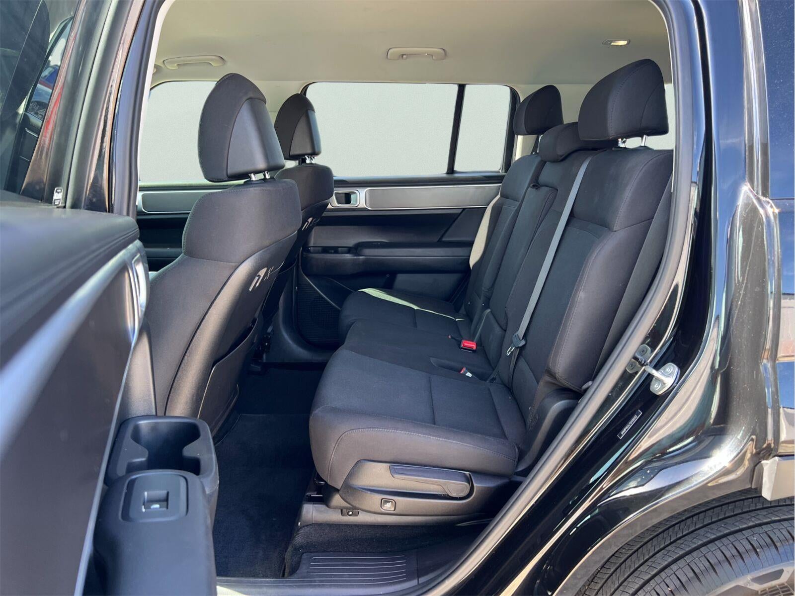 2025 Hyundai Santa Fe SE