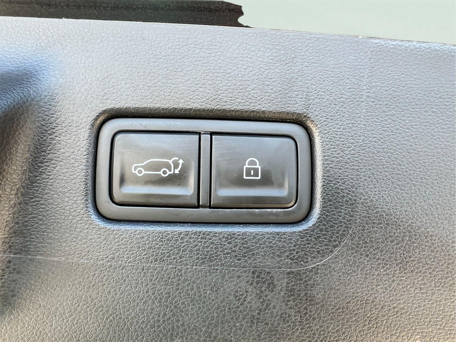 2025 Hyundai Santa Fe SE