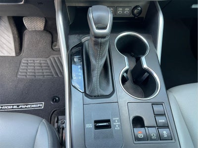 2023 Toyota Highlander XLE