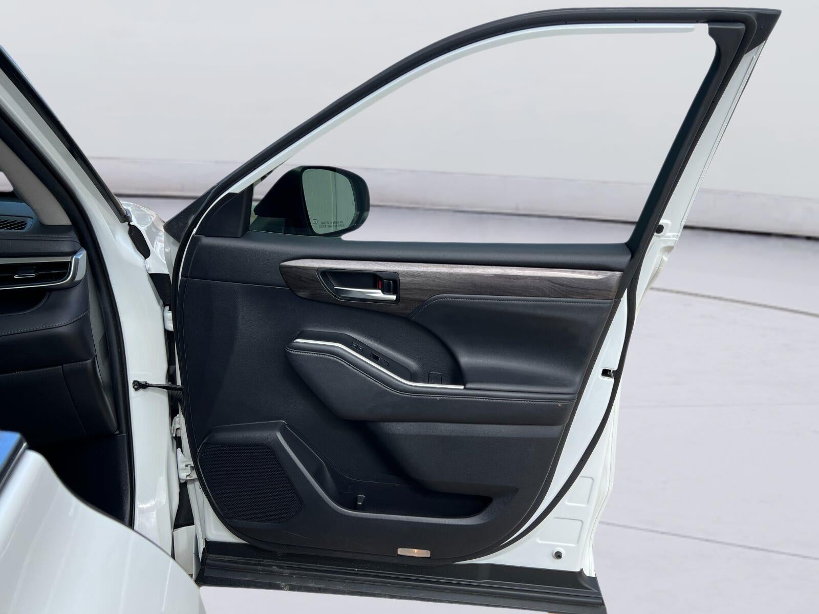 2021 Toyota Highlander Hybrid Limited