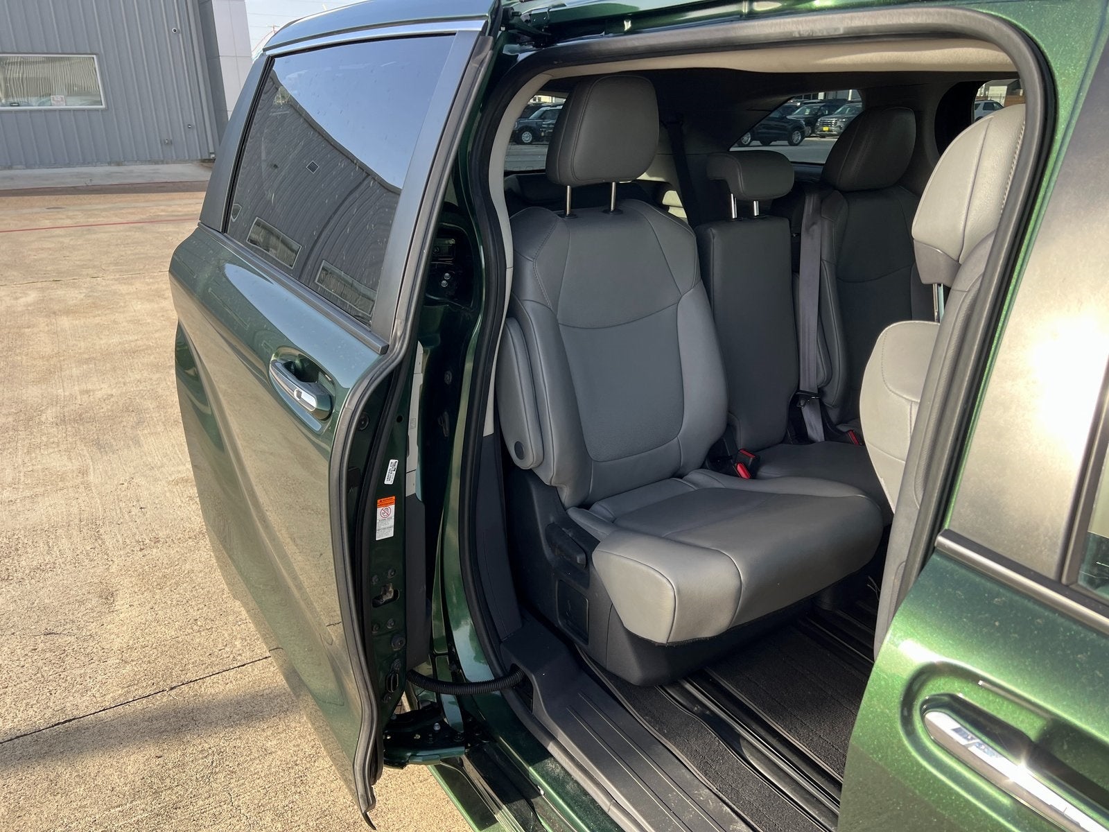 2022 Toyota Sienna XLE