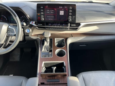 2022 Toyota Sienna XLE