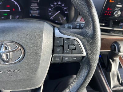 2022 Toyota Sienna XLE