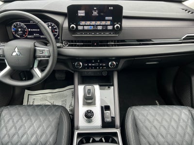 2023 Mitsubishi Outlander SEL